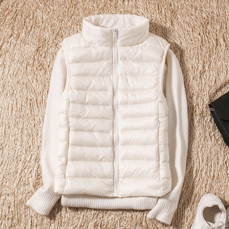 Serin | Lightweight Down Vest with Pleated Design