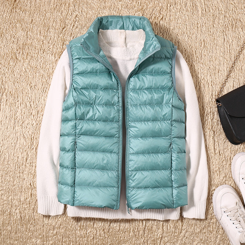 Serin | Lightweight Down Vest with Pleated Design