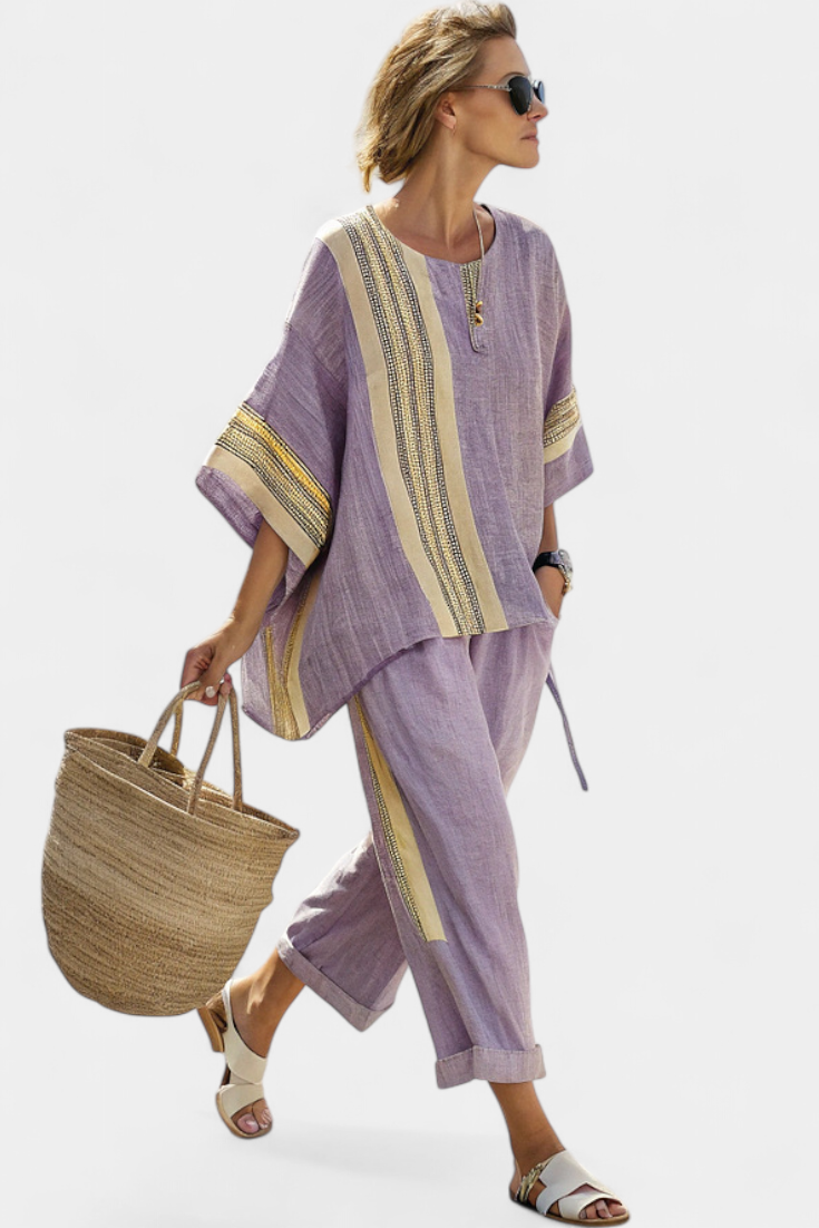 Amé | Breezy Two-Piece Set with Stripes and Oversized Fit