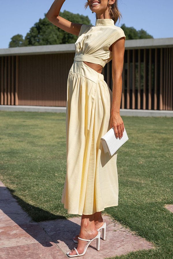Paisley | Stylish Midi Dress with Pockets and Cut-Out