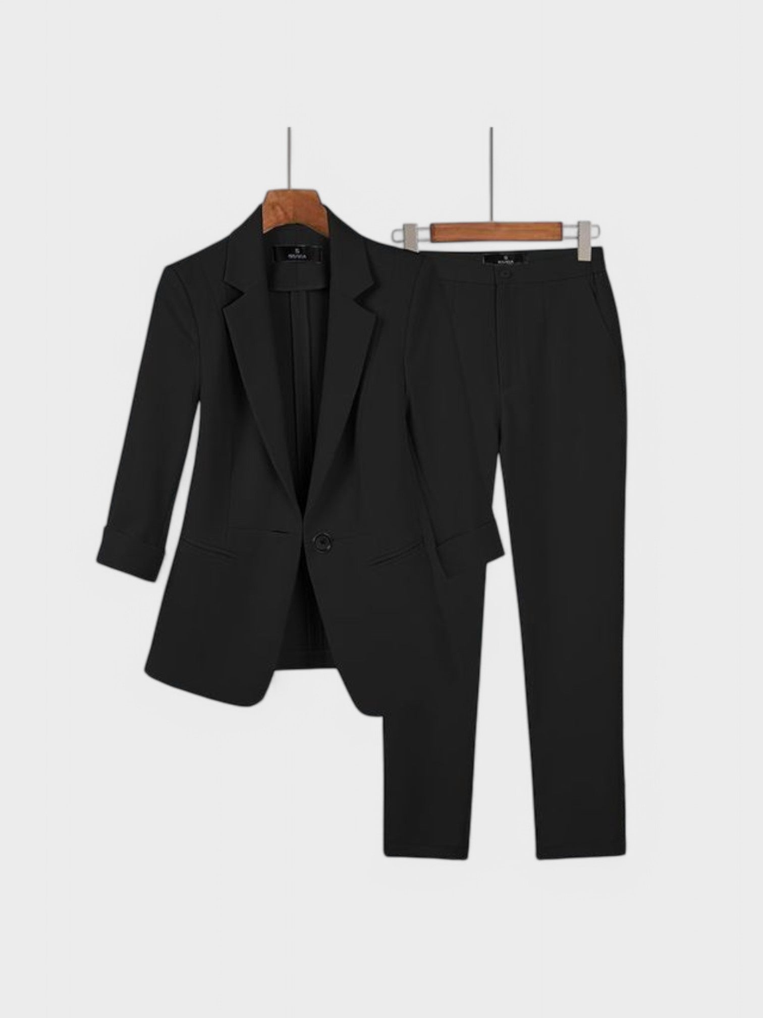 Elodie- Women's suit