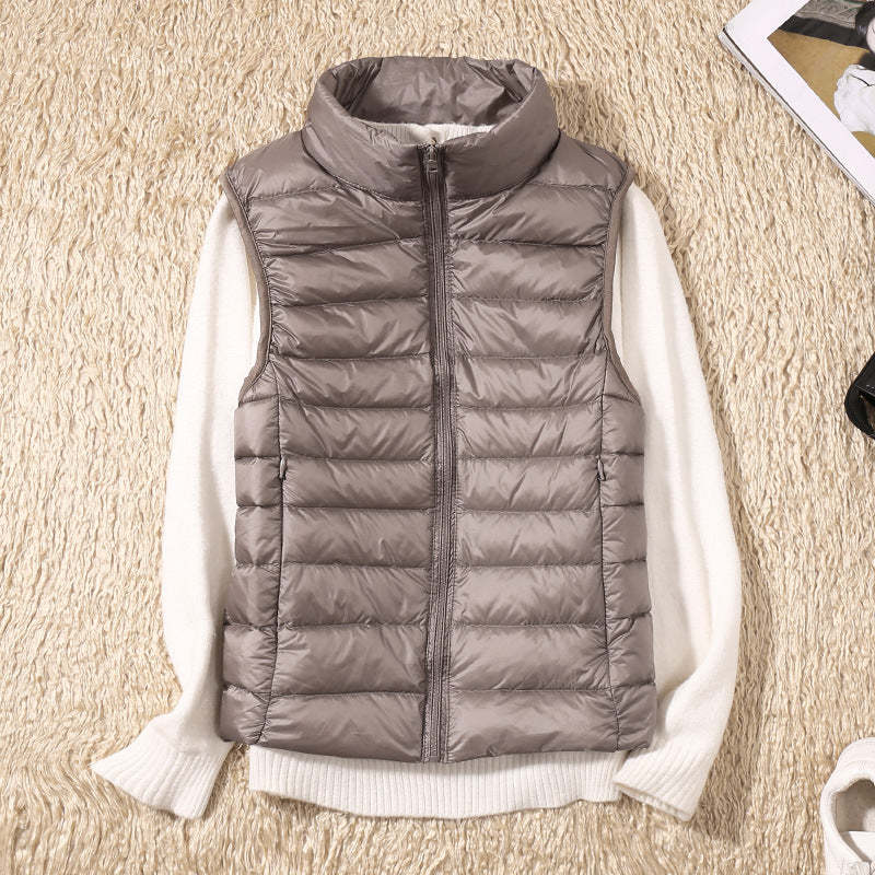 Serin | Lightweight Down Vest with Pleated Design