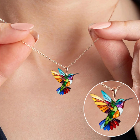 Multicolor Hummingbird Necklace – A Must-Have for Bird Lovers & Jewelry Enthusiasts