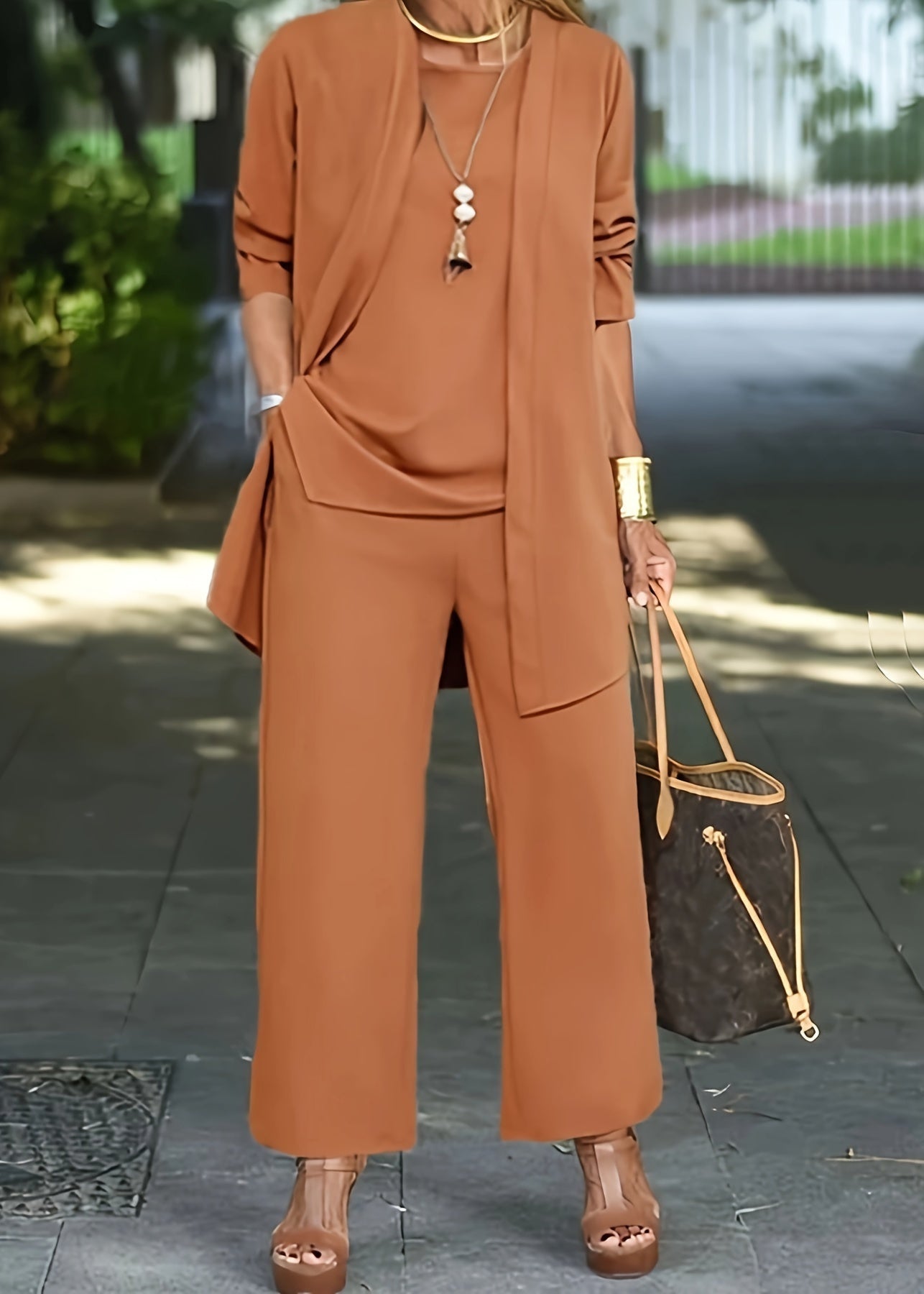 Daphne | Elegant 3-Piece Women’s Set