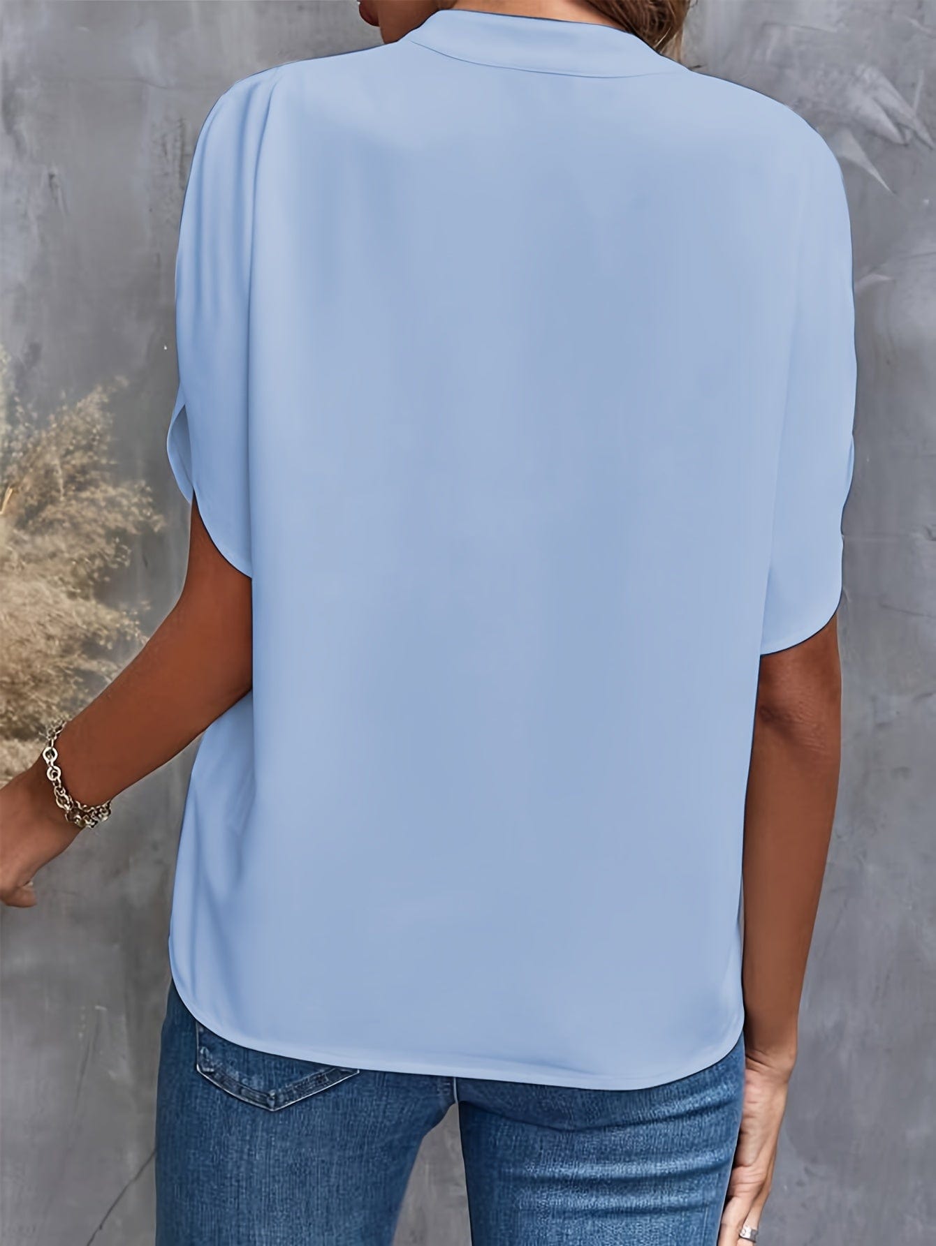 Emilia | Light & Flattering Everyday Blouse