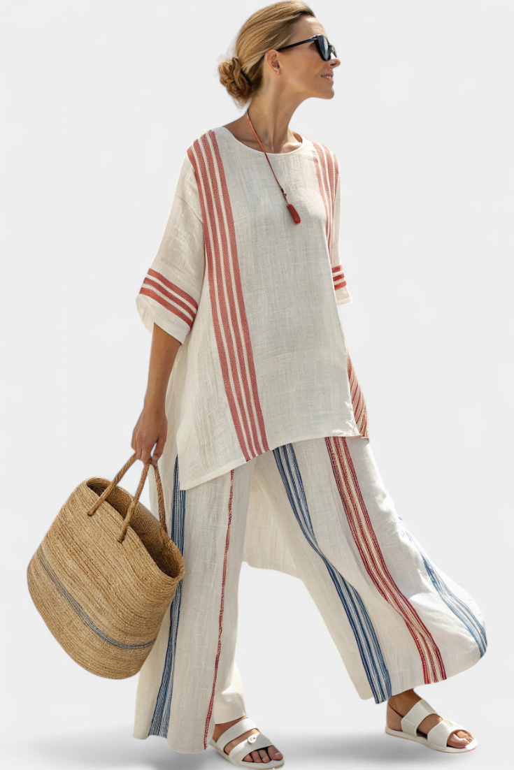 Amé | Breezy Two-Piece Set with Stripes and Oversized Fit