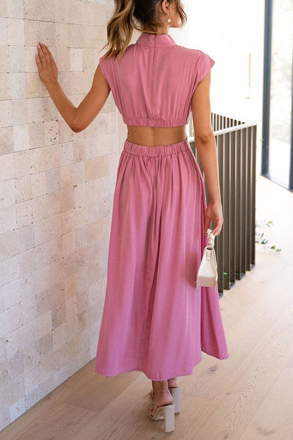 Paisley | Stylish Midi Dress with Pockets and Cut-Out